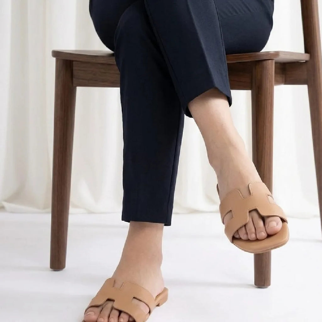 H type slipper