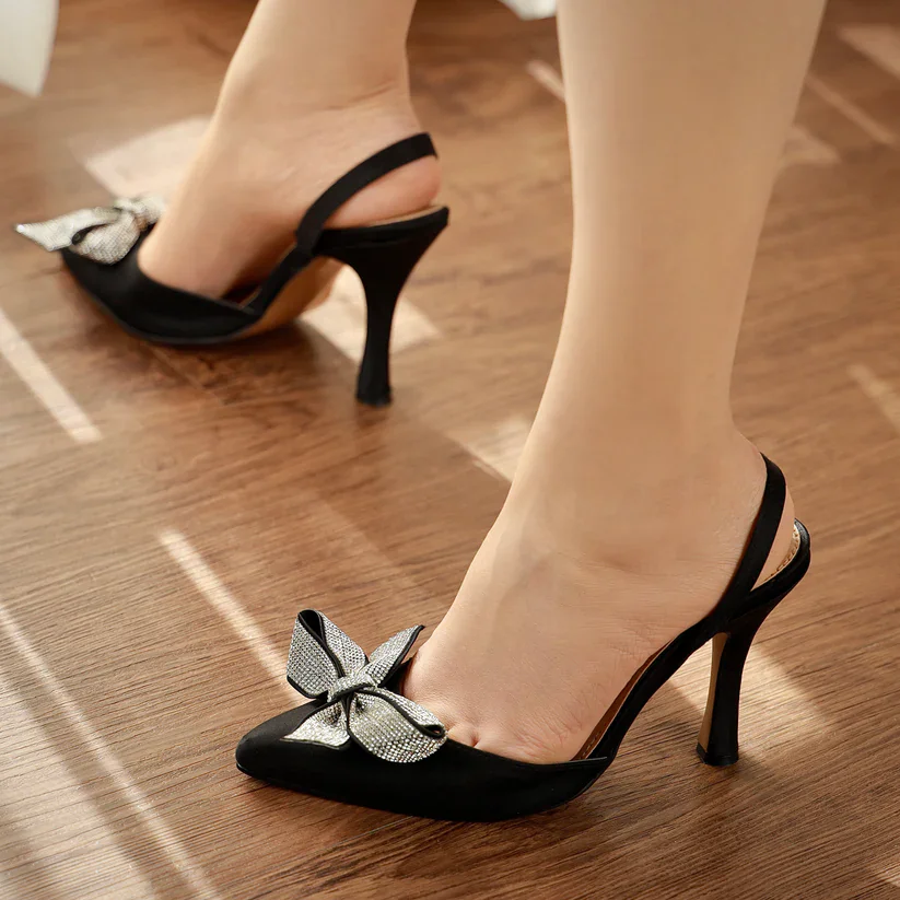 Victoria Bow Slingback Heel - Image 5